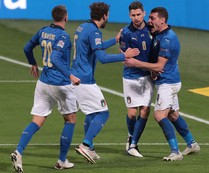 Bosnia-Herzegovina vs Italia (2h45 19/11): Quyền tự quyết