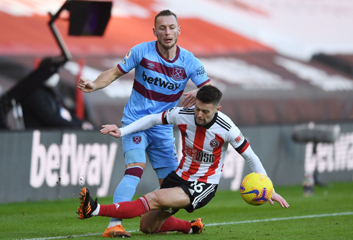 West Brom vs Sheffield United (3h 29/11): Ho&aacute;n đổi vị tr&iacute;