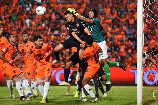 Prachuap vs Buriram United, 18h00 ng&agrave;y 18/12: Nguy cơ tụt hạng