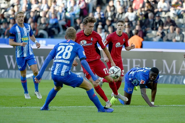 Freiburg vs Hertha Berlin, 21h30 ng&agrave;y 20/12: Tr&aacute;nh xa nh&oacute;m đ&egrave;n đỏ