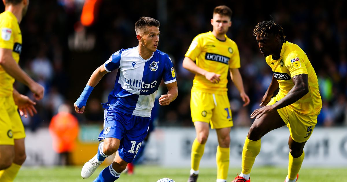 Bristol vs Wycombe, 22h ng&agrave;y 26/12: Tho&aacute;t khỏi khủng hoảng