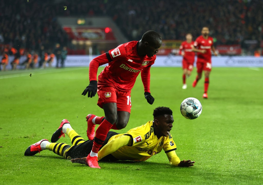 Leverkusen vs Slavia Praha (0h55 11/12): Giữ chắc ng&ocirc;i đầu