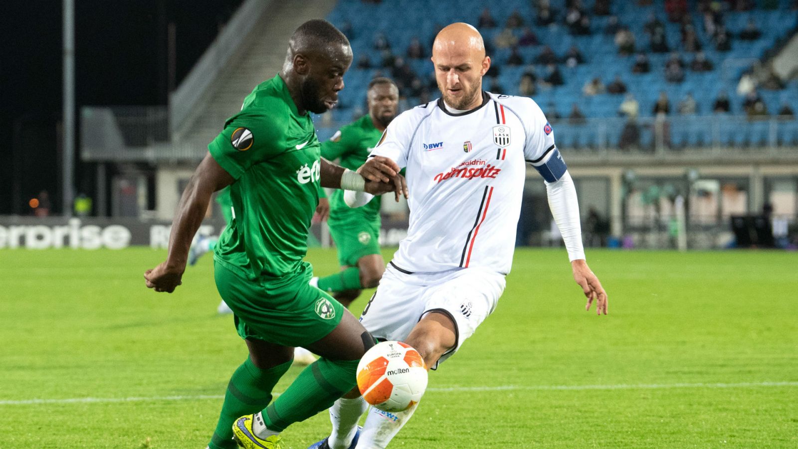 Ludogorets vs LASK (3h 11/12): Trắng tay rời giải