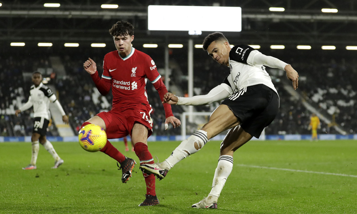 Fulham vs Brighton (3h 17/12): Chạy trốn &lsquo;đ&egrave;n đỏ&rsquo;