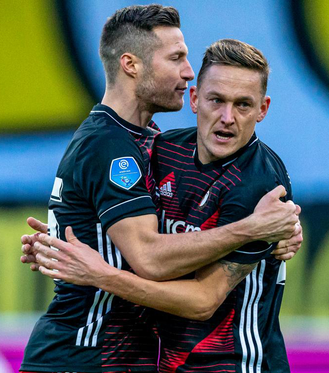 Vitesse Arnhem vs Feyenoord, 18h15 ng&agrave;y 20/12: Lại h&ograve;a?