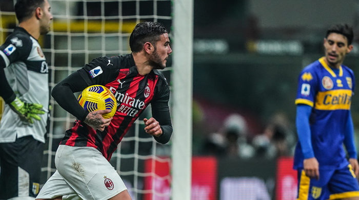 AC Milan vs Lazio (2h45 24/12): Thất bại đầu ti&ecirc;n?