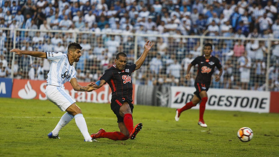 Nhận định Atletico Tucuman vs The Strongest, 7h30 ng&agrave;y 13/2: Ngậm ng&ugrave;i rời giải