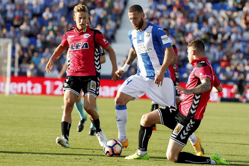Nhận định Deportivo vs Girona, 3h00 ng&agrave;y 15/2: Chiến thắng thứ 8 li&ecirc;n tiếp