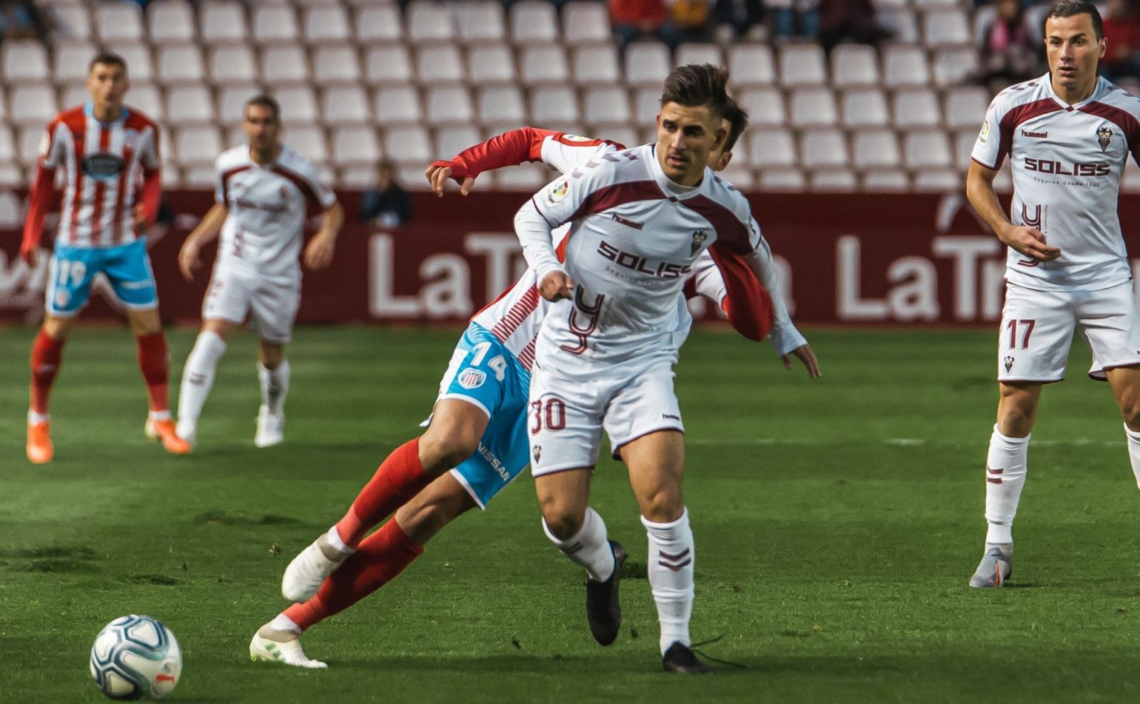 Nhận định CD Mirandes vs Albacete, 18h00 ng&agrave;y 16/2: Nu&ocirc;i mộng top 6