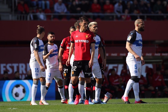 Mallorca 1-0 Alaves: Tạm thời tho&aacute;t hiểm