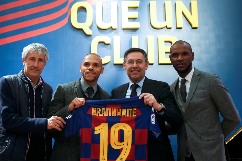 T&acirc;n binh Braithwaite ảo tưởng sức mạnh trong ng&agrave;y ra mắt Barca