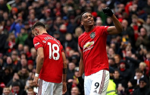 Man United 3-0 Watford: Quỷ đỏ v&agrave;o top 5