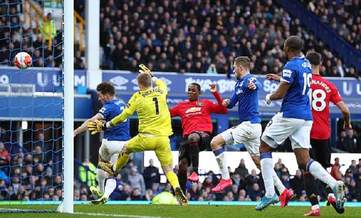 Kết quả Everton 1-1 Manchester United: Căng thẳng đến gi&acirc;y cuối c&ugrave;ng