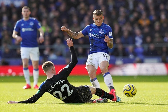 Kết quả Everton 3-1 Crystal Palace: &Aacute;p s&aacute;t Top 6