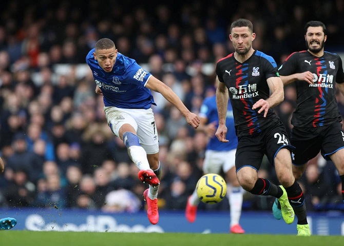 Kết quả Everton 3-1 Crystal Palace: &Aacute;p s&aacute;t Top 6