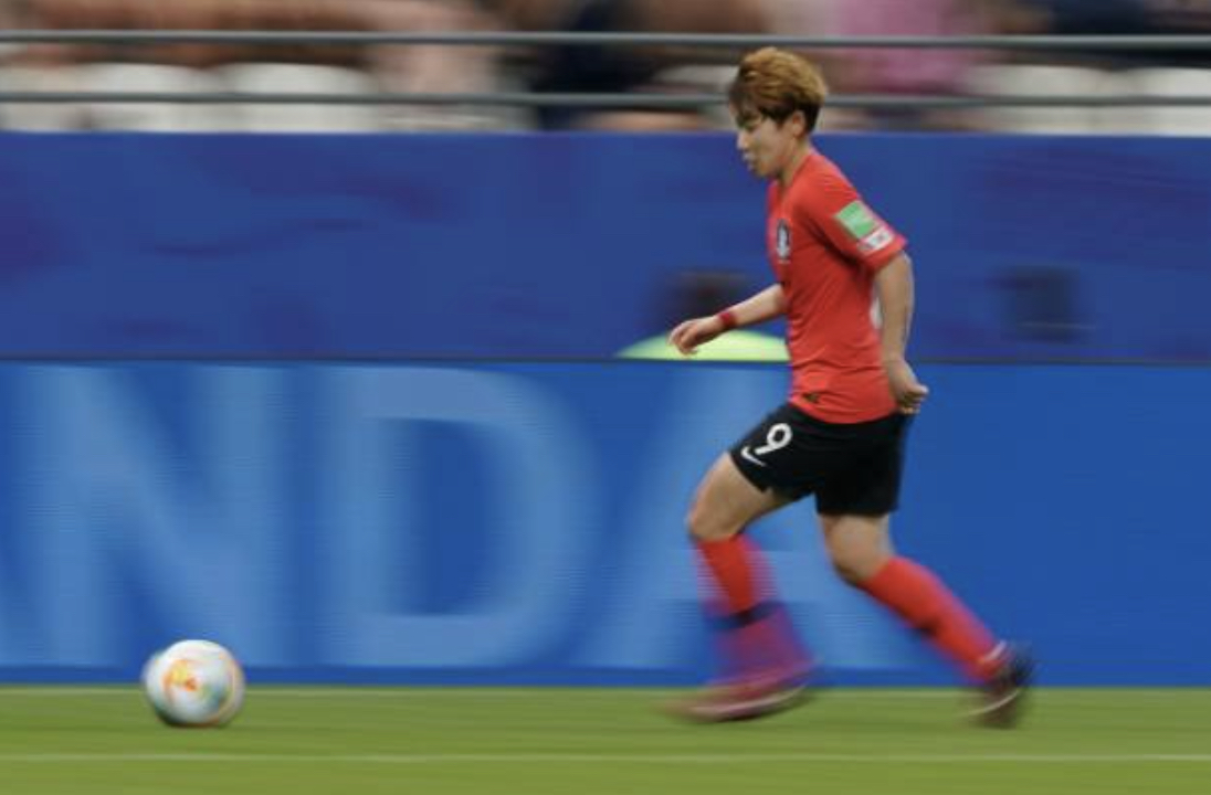 Nữ H&agrave;n Quốc 3-0 Nữ Việt Nam: Tuyết Dung v&agrave; đồng đội giữ sức cho v&ograve;ng sau