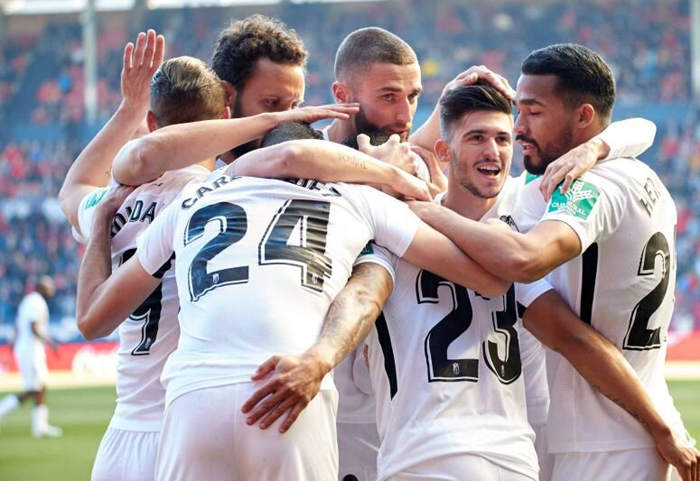 Osasuna 0-3 Granada: Hết sợ s&acirc;n kh&aacute;ch