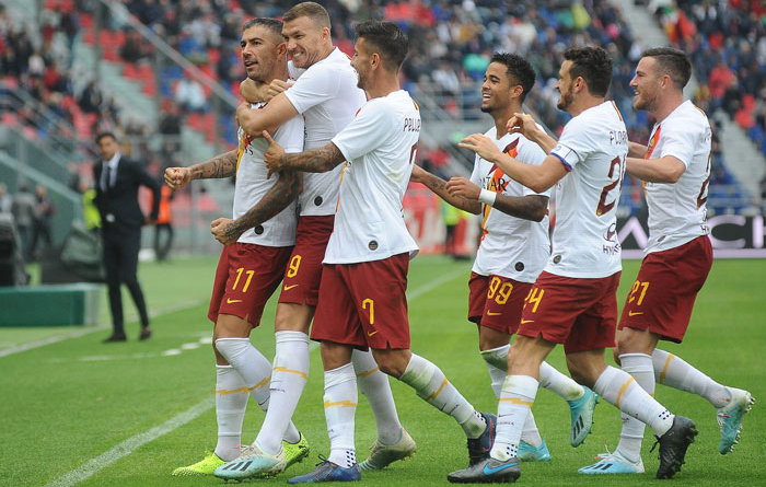 AS Roma vs Bologna (2h45 8/2): Kh&oacute; ph&acirc;n cao thấp