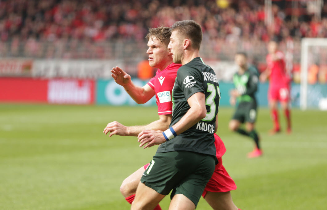 Union Berlin 2-2 Wolfsburg: Trận cầu của những t&igrave;nh huống cố định