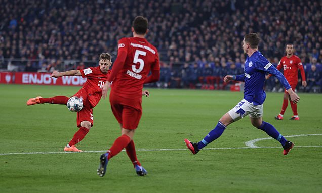 Bayern đứng trước nguy cơ thi đấu tr&ecirc;n s&acirc;n nh&agrave; kh&ocirc;ng c&oacute; kh&aacute;n giả