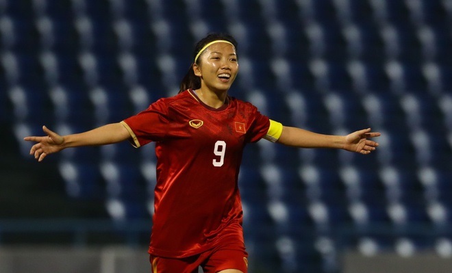 Nữ Việt Nam 1-2 nữ &Uacute;c: Huỳnh Như ghi danh lịch sử