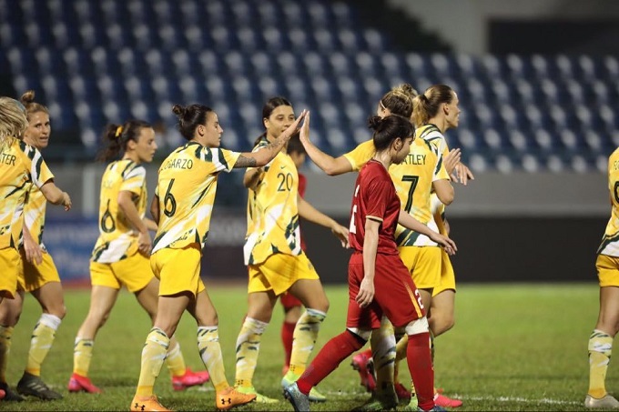 Nữ Việt Nam 1-2 nữ &Uacute;c: Huỳnh Như ghi danh lịch sử