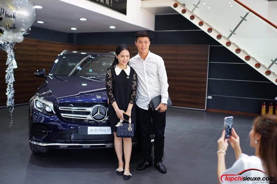 Quang Hải v&agrave; sao nội n&agrave;o đang sở hữu d&ograve;ng Mercedes-Benz?