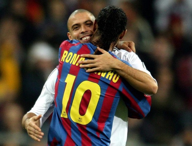 R&ocirc; b&eacute;o ch&uacute;c mừng sinh nhật R&ocirc; vẩu