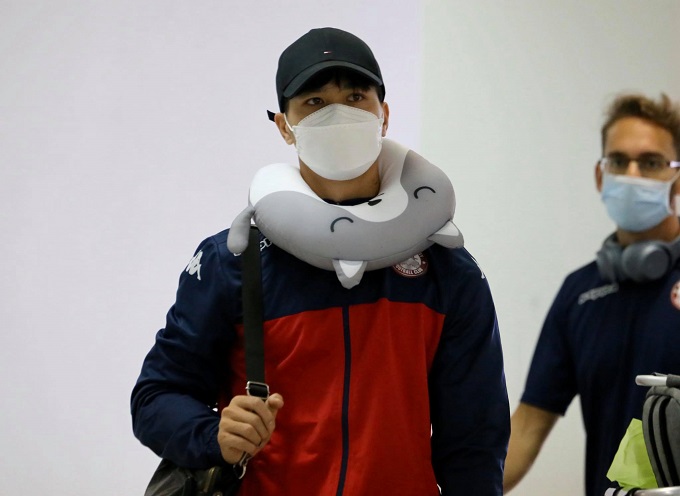 Tịt ng&ograve;i ở V.League, C&ocirc;ng Phượng sang L&agrave;o t&igrave;m b&agrave;n thắng