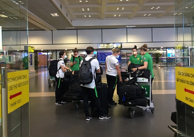 Tin tức b&oacute;ng đ&aacute; Việt Nam 9/3: Th&ecirc;m trung vệ ĐT Việt Nam chấn thương