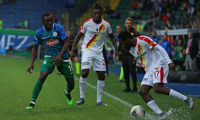 Goztepe vs Rizespor (0h 18/3): Ngăn đ&agrave; lao dốc