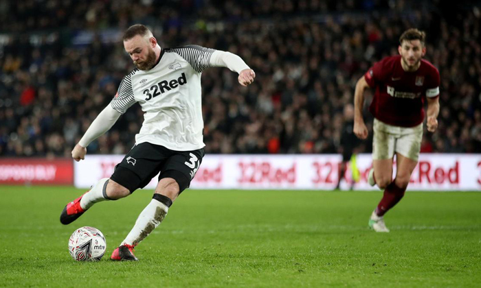 Derby County vs MU (2h45 6/3): Wayne Rooney kh&oacute; ngăn Quỷ đỏ