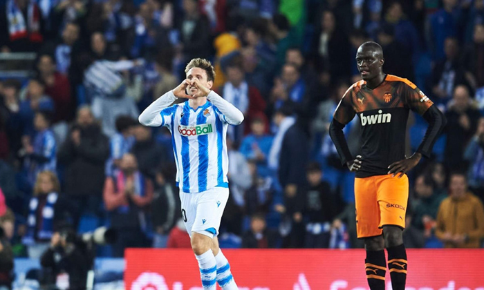 Alaves vs Valencia (3h 7/3): Hết &lsquo;kh&ocirc;n nh&agrave; dại chợ&rsquo;?