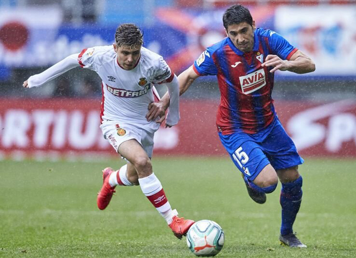 Eibar 1-2 Mallorca: Chưa thể tho&aacute;t đ&egrave;n đỏ