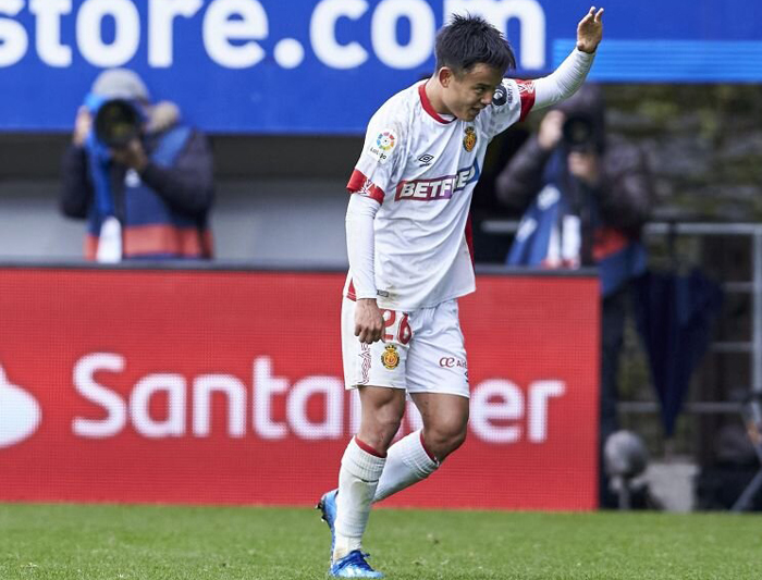 Eibar 1-2 Mallorca: Chưa thể tho&aacute;t đ&egrave;n đỏ