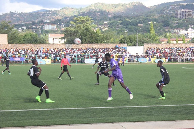 Flambeau du Centre vs Aigle Noir, 21h ng&agrave;y 12/4: Chiến đấu v&igrave; danh dự