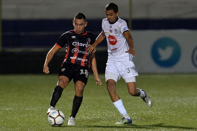 Walter Ferretti vs Las Sabanas, 5h 16/4: Nu&ocirc;i hy vọng mong manh