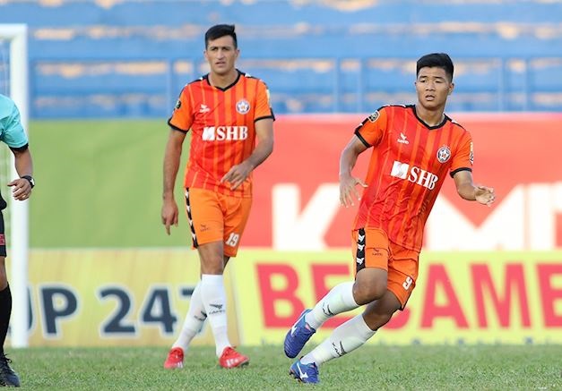 Đỗ Merlo: Đức Chinh chơi kh&ocirc;ng tốt v&igrave; phải thi đấu cạnh t&ocirc;i