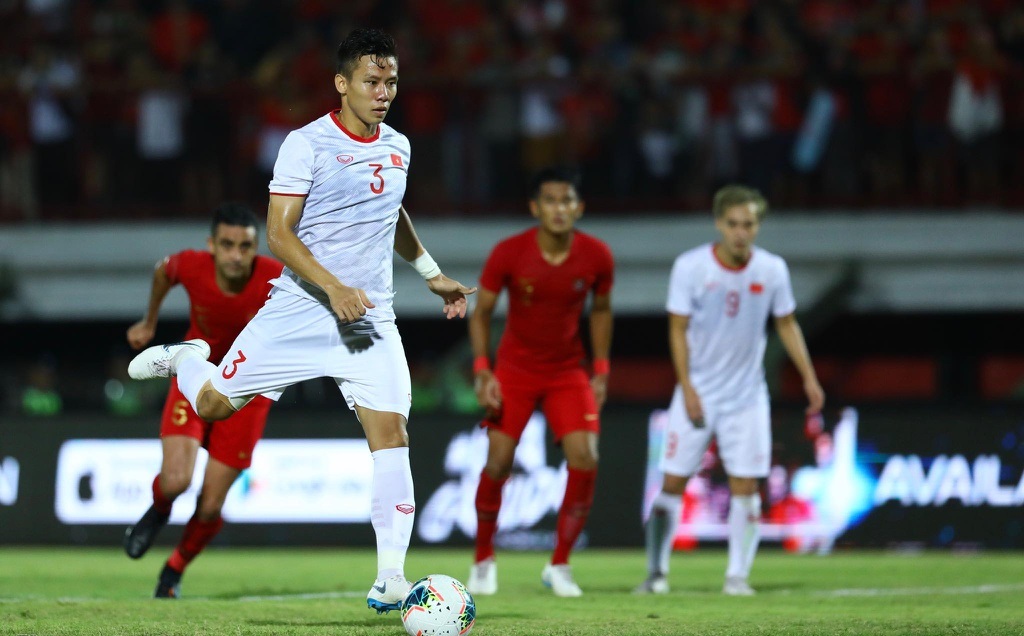 Quế Ngọc Hải c&oacute; xuất sắc hơn 2 sư phụ l&agrave; Huy Ho&agrave;ng v&agrave; Hữu Thắng?