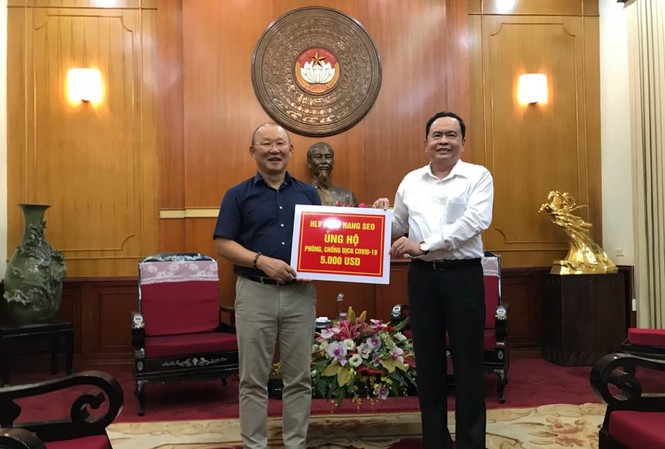 HLV Park Hang Seo vẫn miệt m&agrave;i l&ecirc;n kế hoạch cho ĐTQG Việt Nam