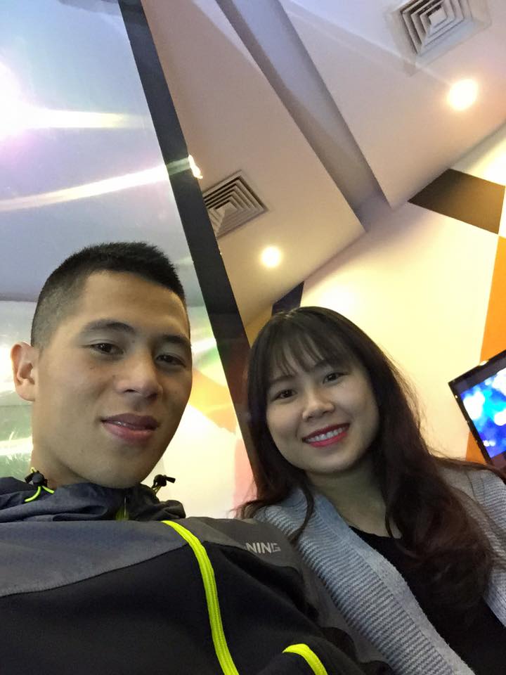 Đ&igrave;nh Trọng đốn tim fan trong sinh nhật b&ecirc;n bạn g&aacute;i l&acirc;u năm