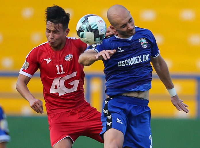 Top 5 cầu thủ đ&aacute;nh đầu hay nhất Việt Nam hiện nay