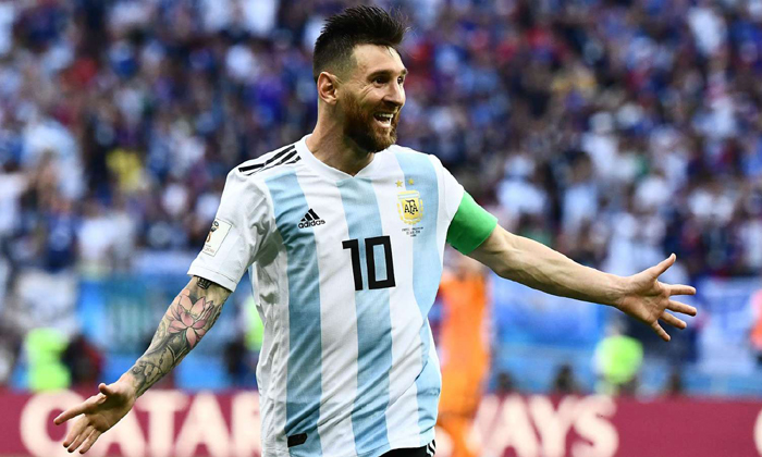 Si&ecirc;u đội h&igrave;nh qua c&aacute;c thời đại của đội tuyển b&oacute;ng đ&aacute; Argentina