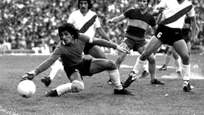 Si&ecirc;u đội h&igrave;nh qua c&aacute;c thời đại của đội tuyển b&oacute;ng đ&aacute; Argentina