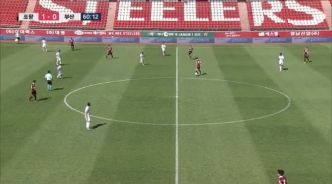 Pohang Steelers 2-0 Busan IPark: B&agrave;i học cho t&acirc;n binh