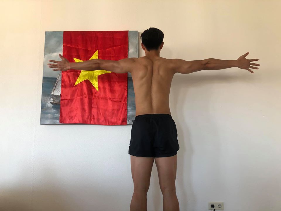 Văn Hậu tăng bao nhi&ecirc;u c&acirc;n sau 9 th&aacute;ng ở Heerenveen?