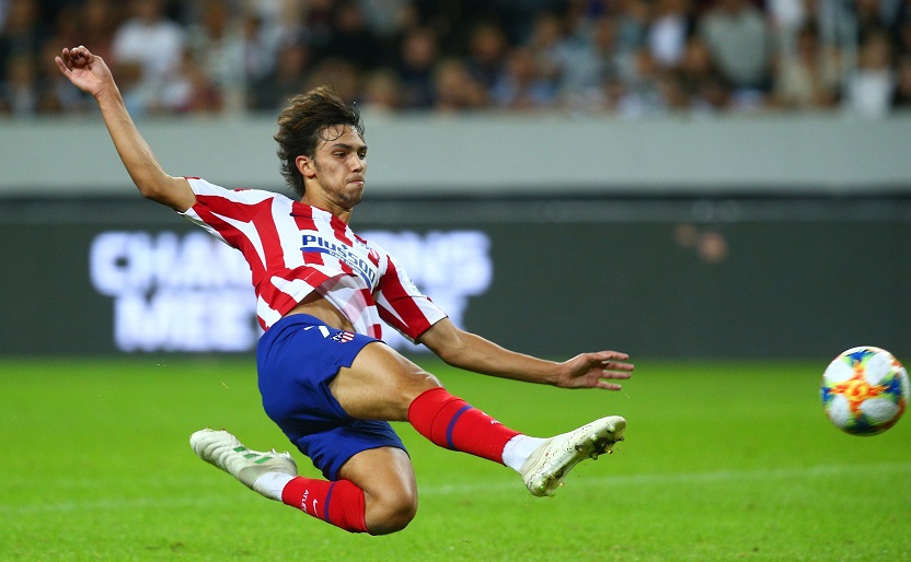 Atletico Madrid đ&oacute;n tin cực buồn trước ng&agrave;y La Liga trở lại