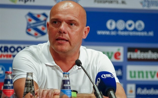 HLV Heerenveen lần đầu l&ecirc;n tiếng về tương lai Đo&agrave;n Văn Hậu