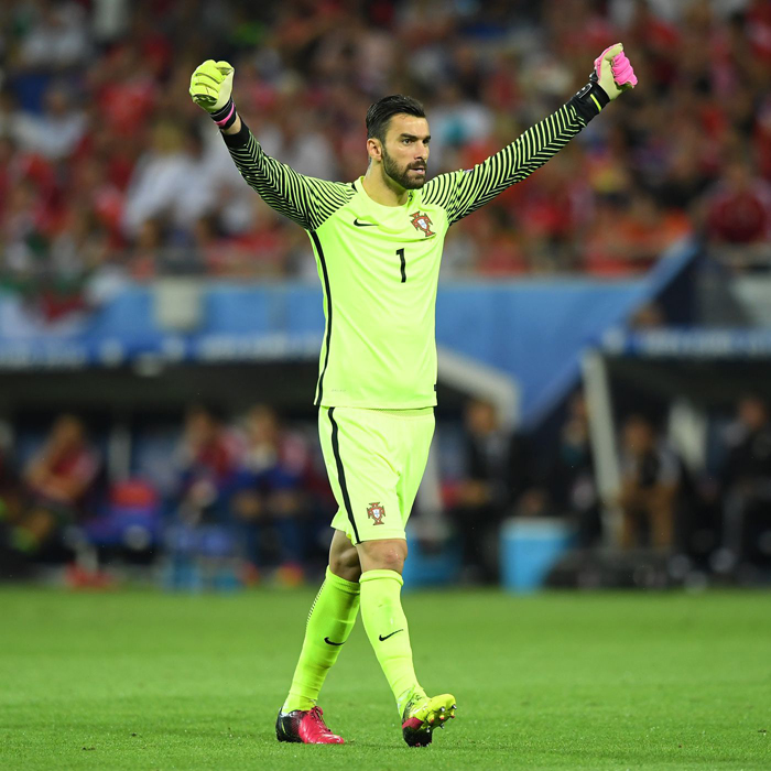 Đội h&igrave;nh 11 cầu thủ xuất sắc nhất lịch sử ĐT Bồ Đ&agrave;o Nha