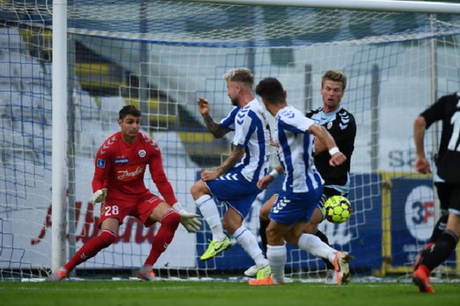 Odense vs SonderjyskE, 23h00 ng&agrave;y 18/6: Quyết b&aacute;m đuổi